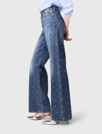 Denimjeans met wijde pijpen en studs