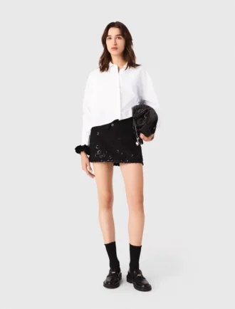 Geborduurde skort