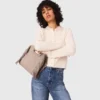 Gebreid vest met afneembare kraag