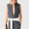 Getailleerde jurk met gelaagde look