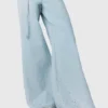 Jeans met wijde pijpen en strass