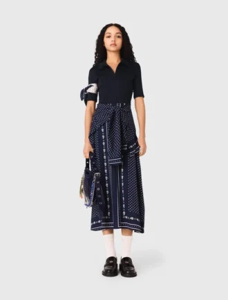 Jurk van gemengd materiaal met bandana-print