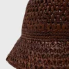 Kleurrijke buckethoed van natuurlijk raffia