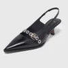 Leren pumps met bandje met oogjes