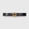 Leren riem met Clover-logo