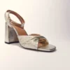 Metallic leren sandalen met hakken
