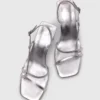 Metallic sandalen met hak en bandjes