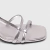 Metallic sandalen met hak en bandjes