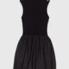 Mini-jurk van geribd breisel en taft