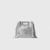 Mini M Bag van reliëfleer met ketting