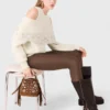 Off-the-shoulder trui