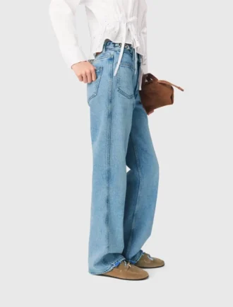 Rechte jeans met kettingen