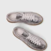Sneakers van metallic leer