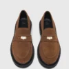 Suède loafers