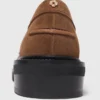 Suède loafers