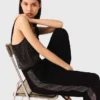 Top met bandjes en strass-steentjes