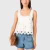 Top met spiegelende haakdetails
