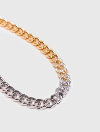 Tweekleurige ketting met schakels van strass