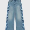 Wijd uitlopende jeans met bloemenborduursel