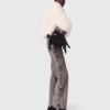 Wijd uitlopende jeans met kralen