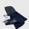 Wollen poncho met capuchon